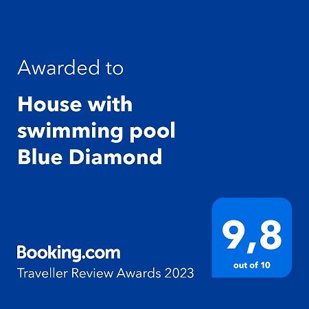 House With Swimming Pool Blue Diamond Apartment ปอฟเลียนา ภายนอก รูปภาพ