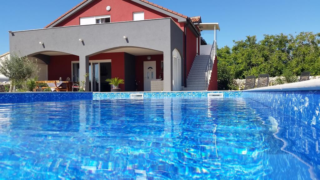 House With Swimming Pool Blue Diamond Apartment ปอฟเลียนา ภายนอก รูปภาพ