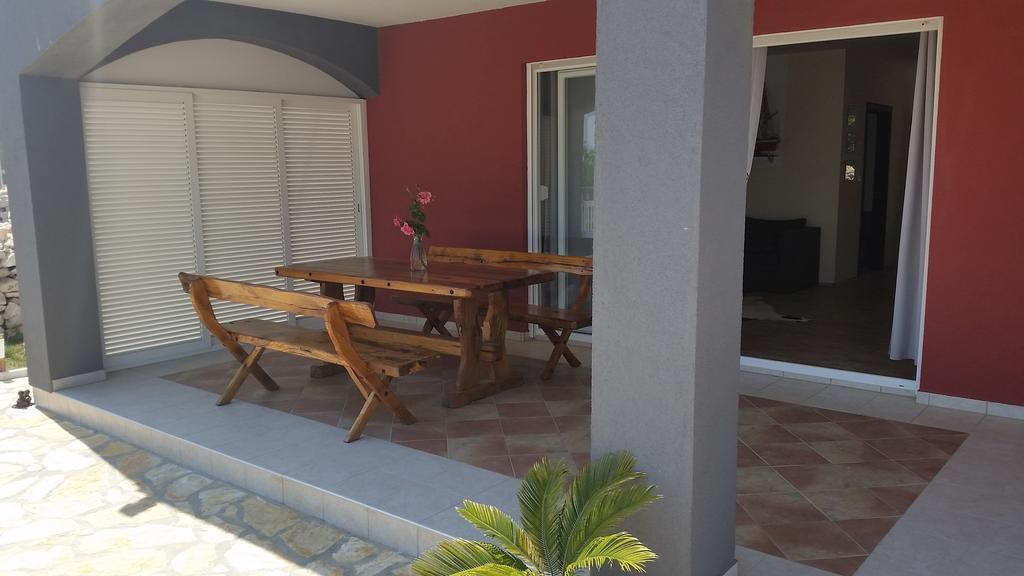House With Swimming Pool Blue Diamond Apartment ปอฟเลียนา ภายนอก รูปภาพ