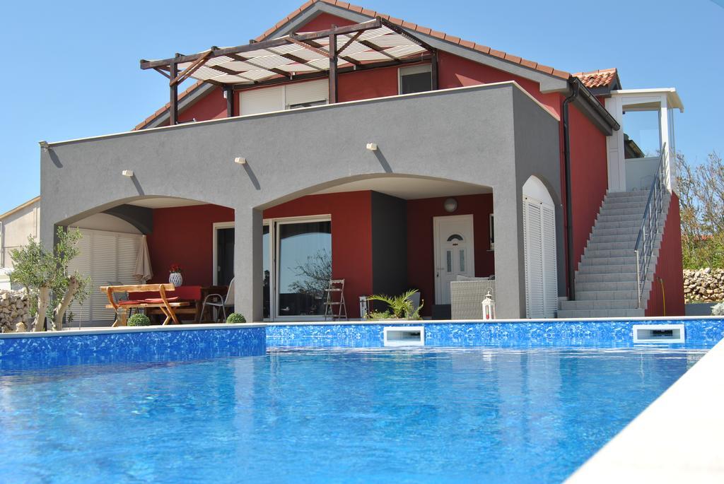 House With Swimming Pool Blue Diamond Apartment ปอฟเลียนา ภายนอก รูปภาพ